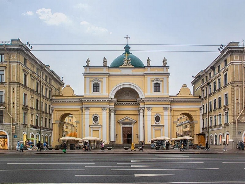 Новинка! В гости к францисканцам (экскурсии по католическим церквям, с посещением монастыря святого Антония)